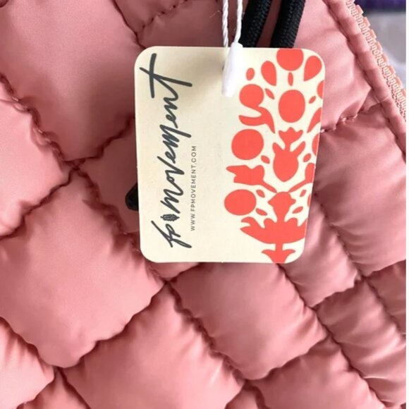 FP Movement Quilted Carryall - Pink Ballet Slipper - Picture 2 of 12